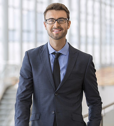 Ali Genth